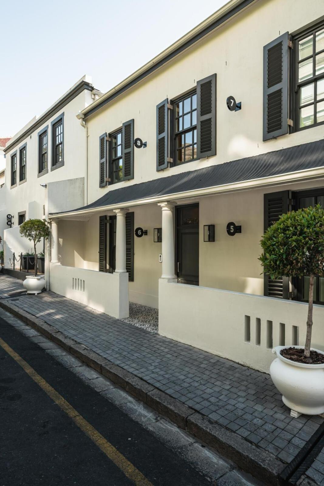 More Quarters Hotel Cape Town Bagian luar foto