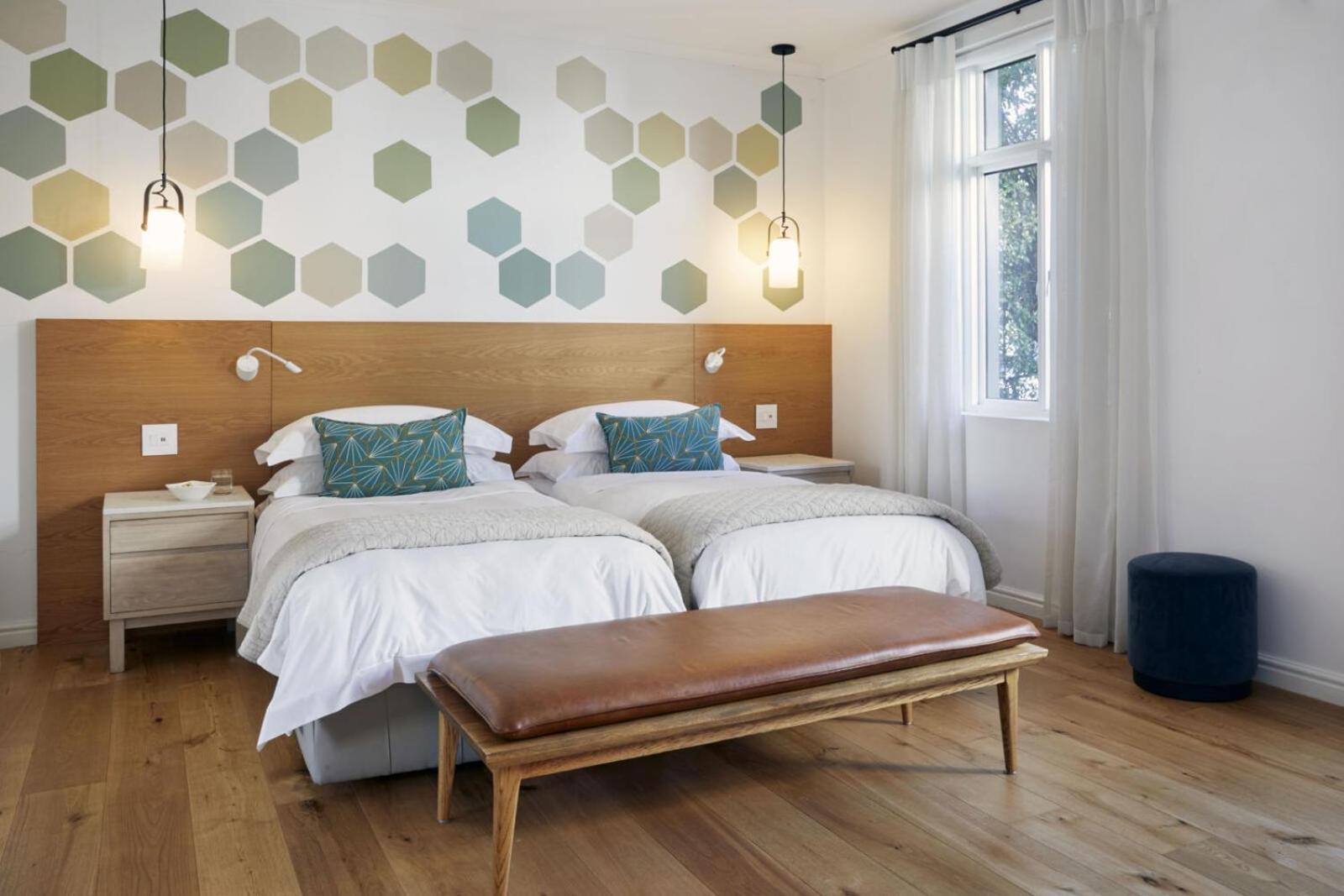 More Quarters Hotel Cape Town Bagian luar foto